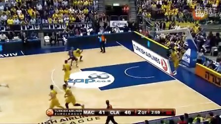 客场对贝蒂斯上半场就上演帽子戏法，费兰是西甲历史第一人（费兰客战贝蒂斯半场戴帽，成西甲历史第一人）