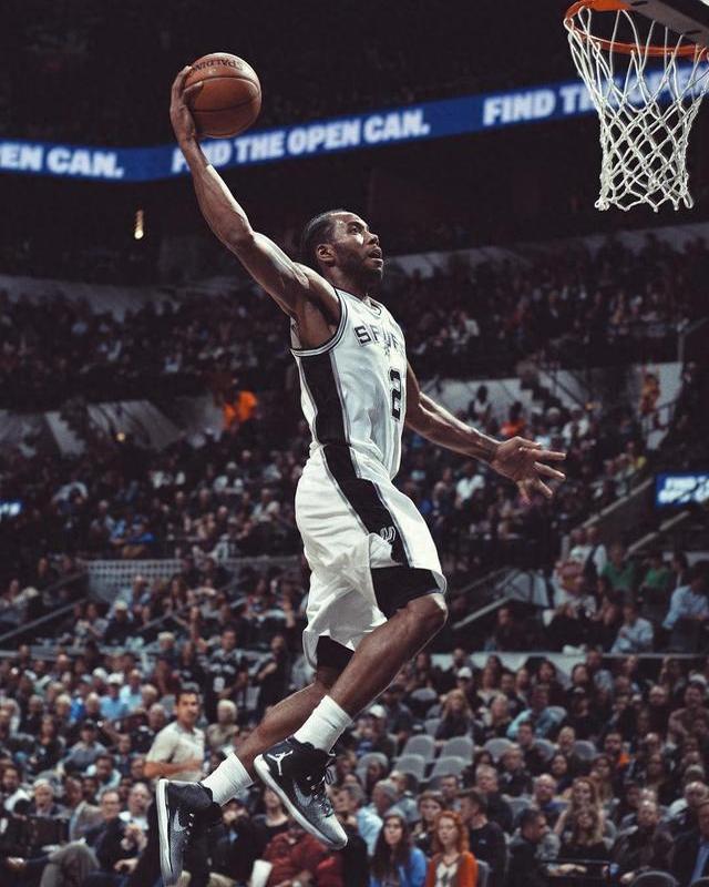 穆帅：那不勒斯伤病多？别逗我笑了，我们的伤缺才让我发愁（穆里尼奥：别拿那不勒斯伤病说事，我更愁我们这边的伤缺）