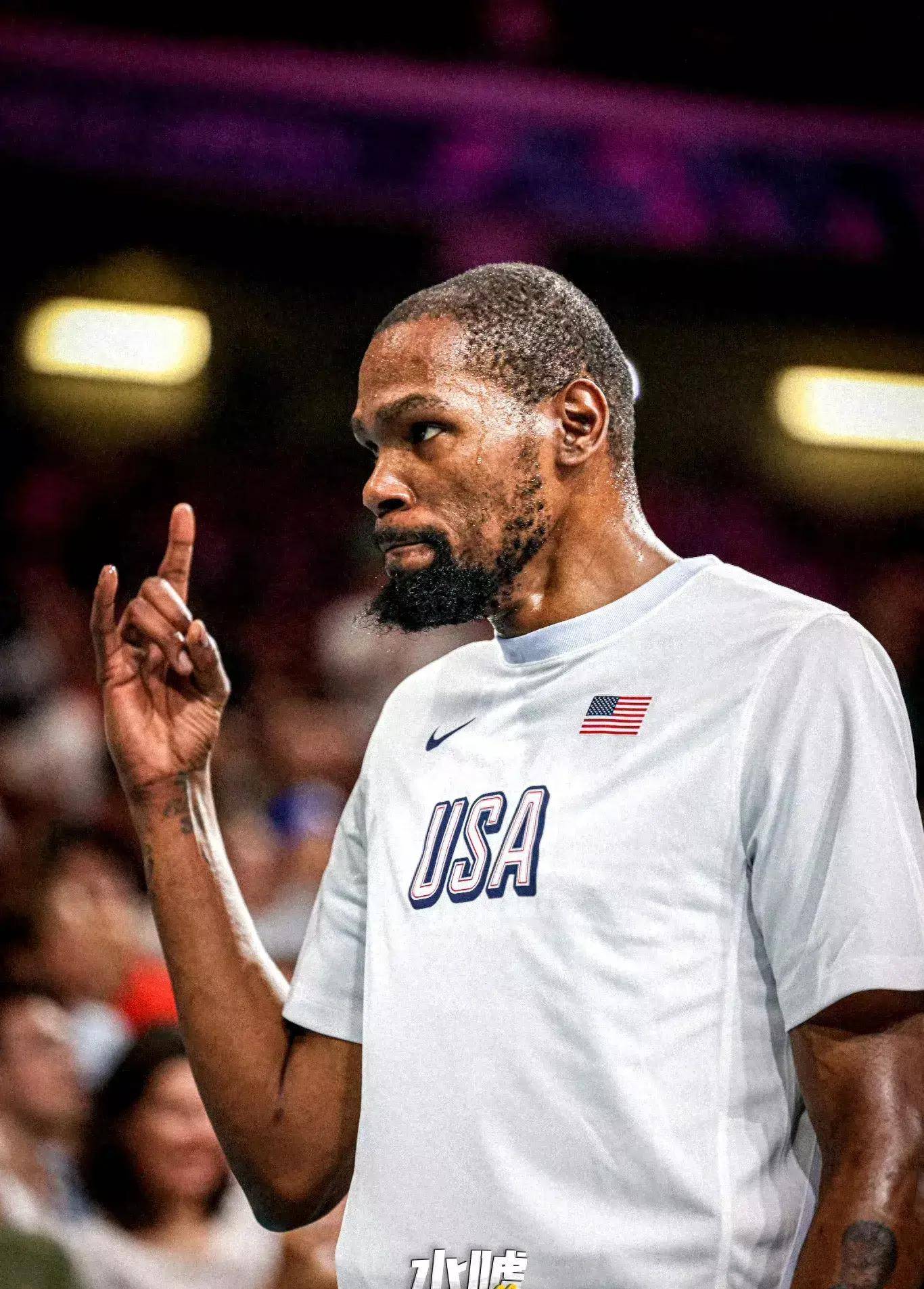 弗罗因德：奥地利重新打进世界杯意义重大；阿拉巴是个领导者（弗罗因德：奥地利重返世界杯意义非凡，阿拉巴堪称领袖）