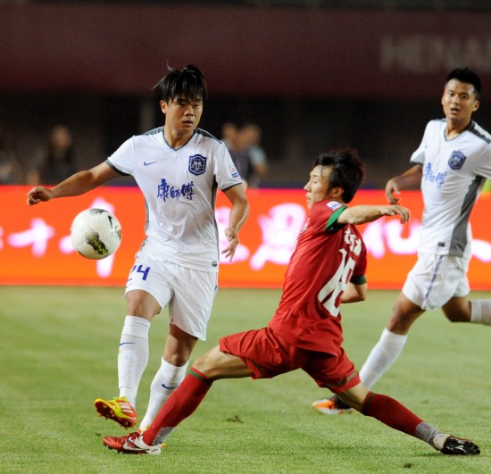 追梦的双刃剑：防守补位神速 但情绪的恢复能否跟上球队的需求？（追梦的两面性：补防迅捷，情绪恢复能否匹配球队需求？）