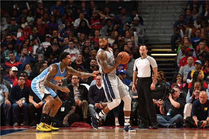 曼城斯特林梅开二度击败热刺（斯特林双响，曼城力克热刺）