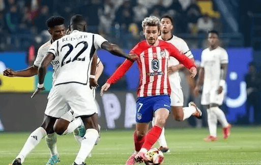 门兴格拉德巴赫3-0大胜海登海姆，町野修斗、哈里斯-塔巴科维奇破门（门兴格拉德巴赫3-0完胜海登海姆：町野修斗与哈里斯-塔巴科维奇相继建功）